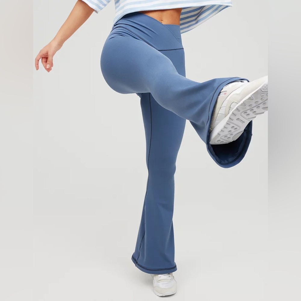 Aerie Offline Flare Leggings